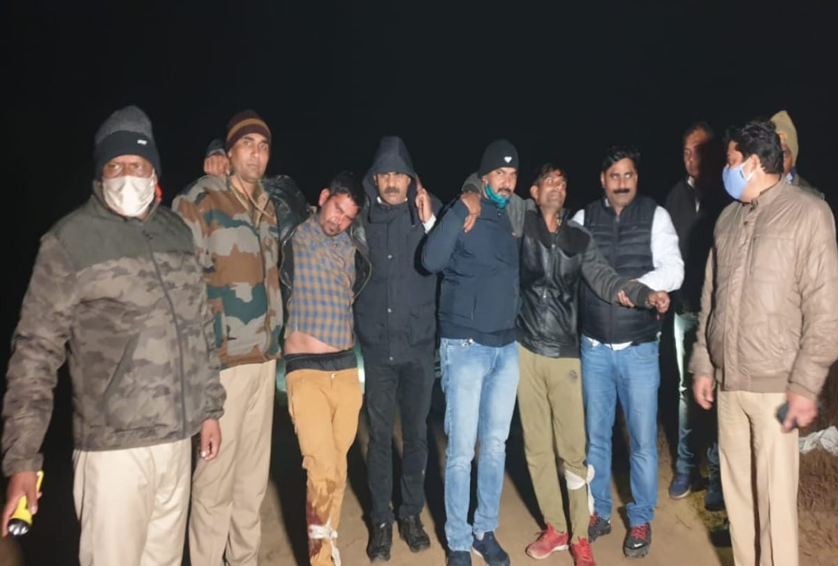 three cow slaughters arrested in greater noida encounter