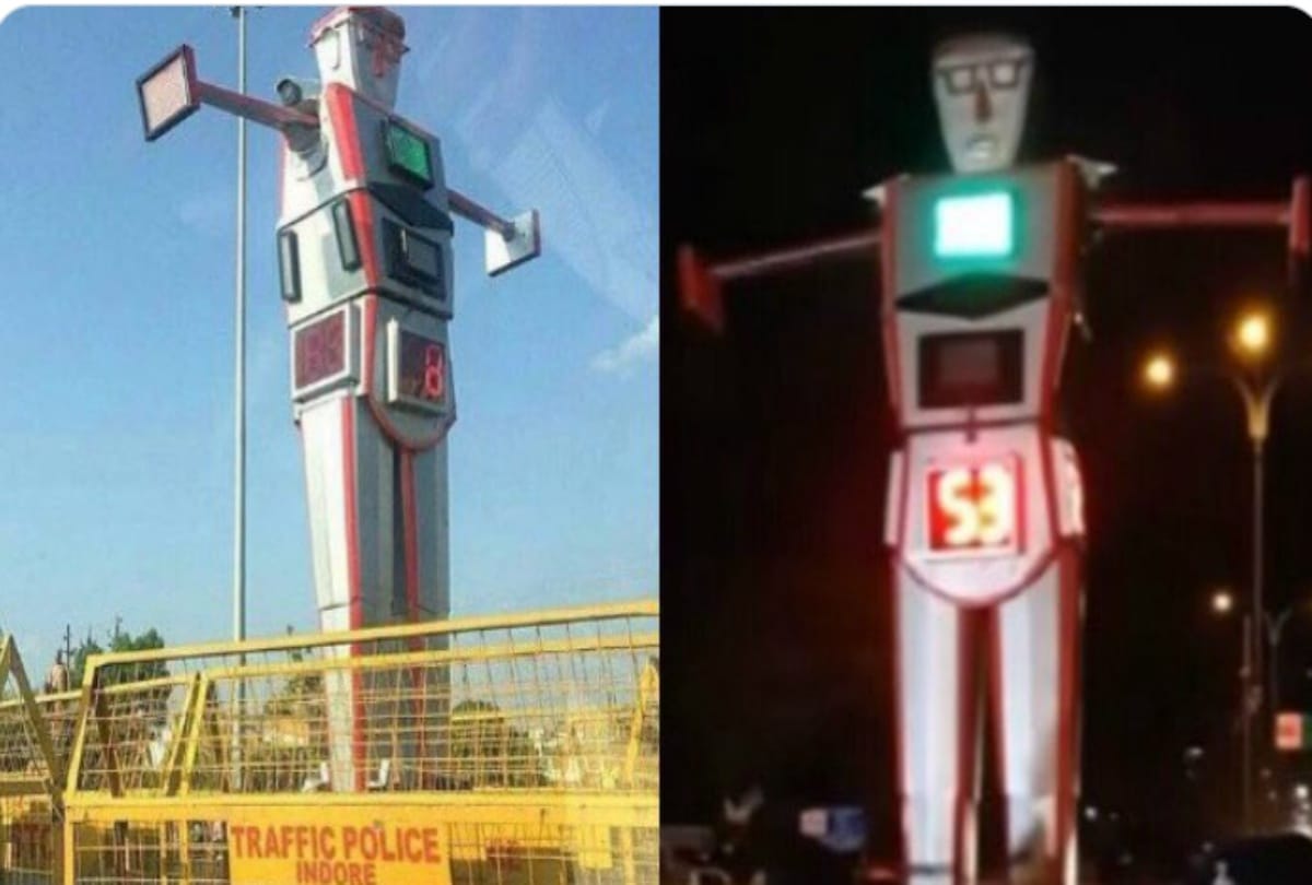 Youth sabotaged robot who controls traffic in Indore people keep making videos