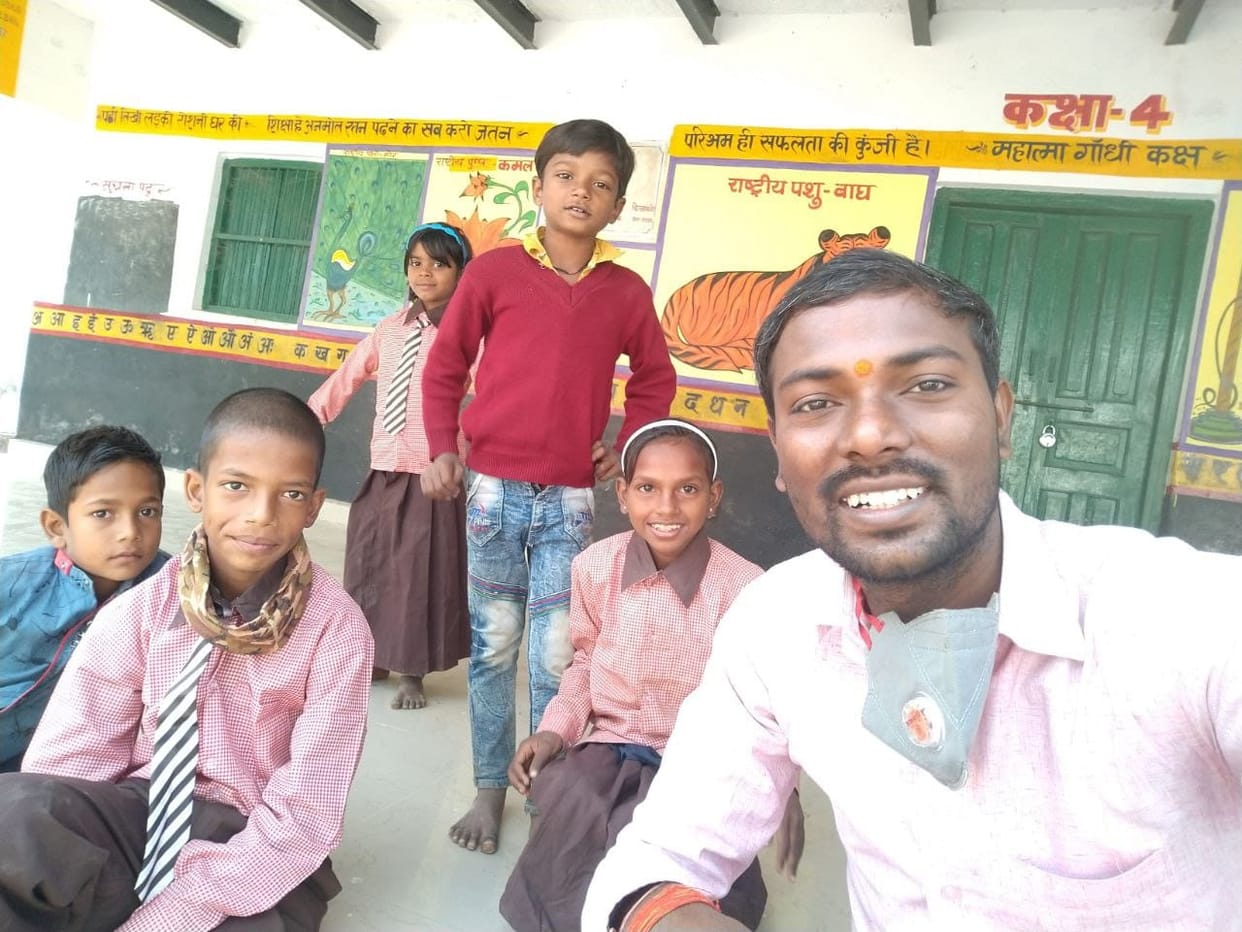 A taunt changed the life of an auto driver, became a teacher