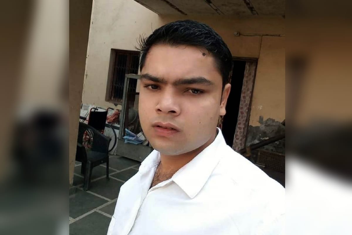 A youth has committed suicide shooting licensed rifle in Baghpat