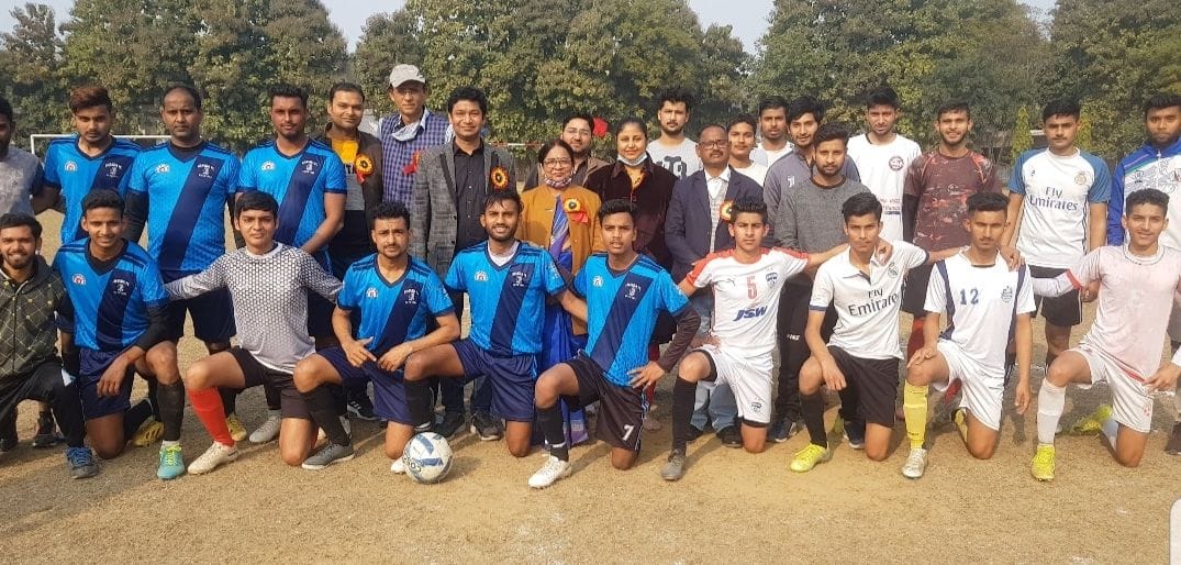 Khatauli's team defeated Mansoorpur in football