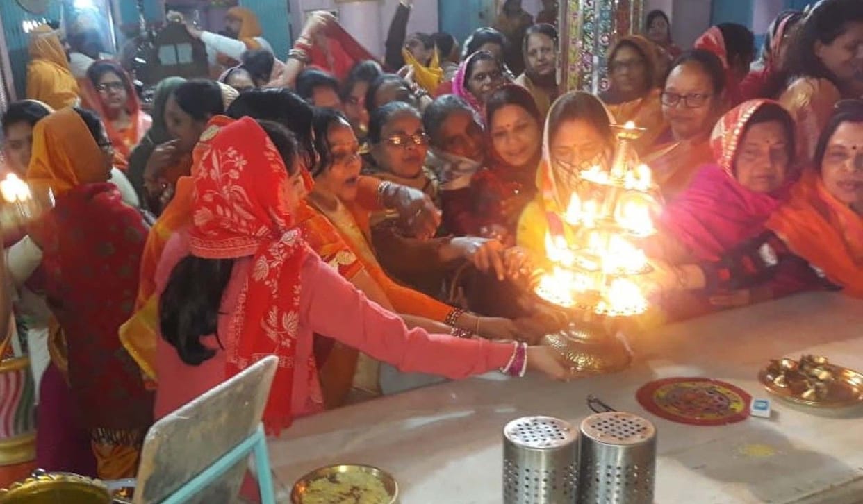 HaThras: Shri Parshwanath stayed in Parshwanath Digambar Jain temple, Chandramprabhu's birth of birth and austerity of Tapas Kalyanak festival