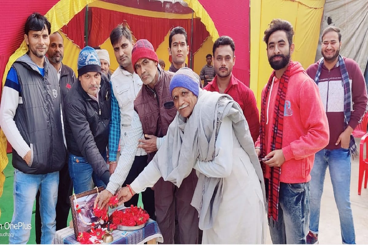 The villagers has thirteenth of buffalo and prayed for peace of soul in a village of Meerut