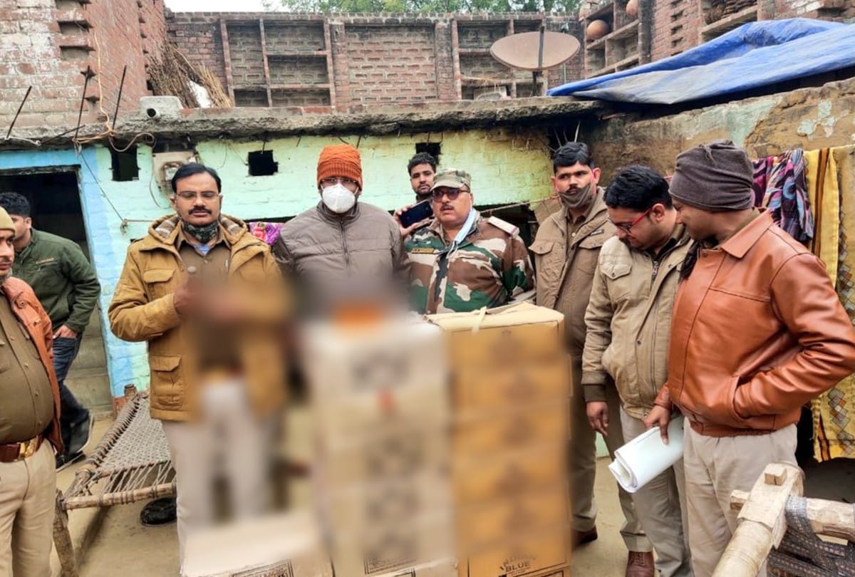 Bulandshahr Poisonous Liquor Case: 40 liters of raw liquor recovered in Kasganj