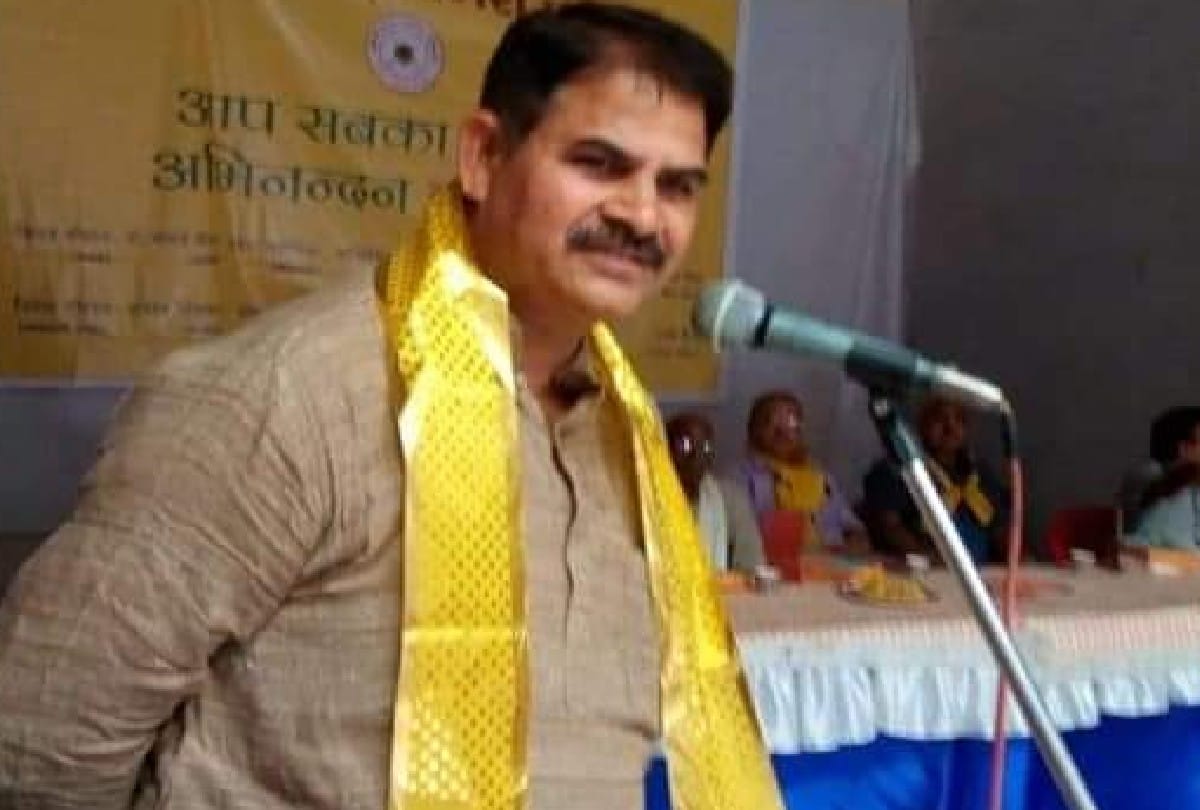 Raghavendra Singh Meenu new District President of Congress in agra
