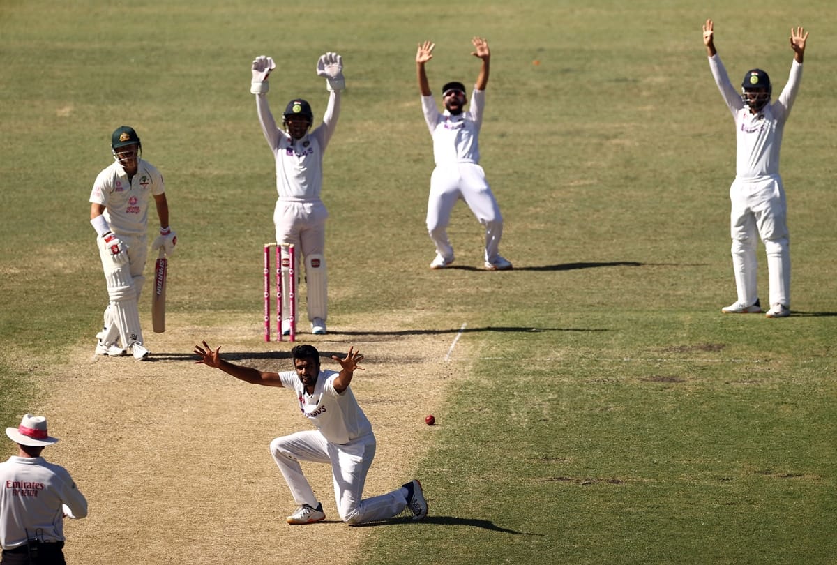 LIVE Cricket Score IND vs AUS 3rd Test Match News Day 1 Scorecard Updates in Hindi 