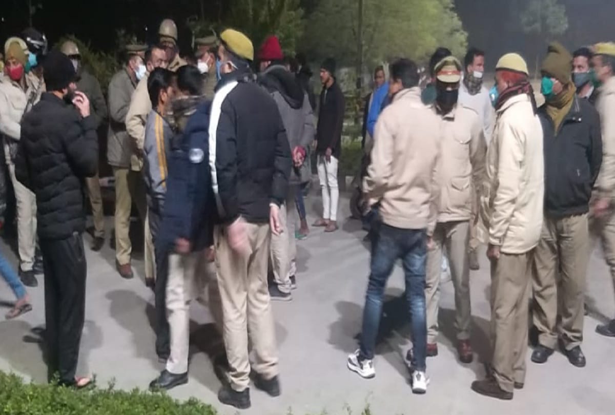 Aligarh news: AMU student shot dead in city