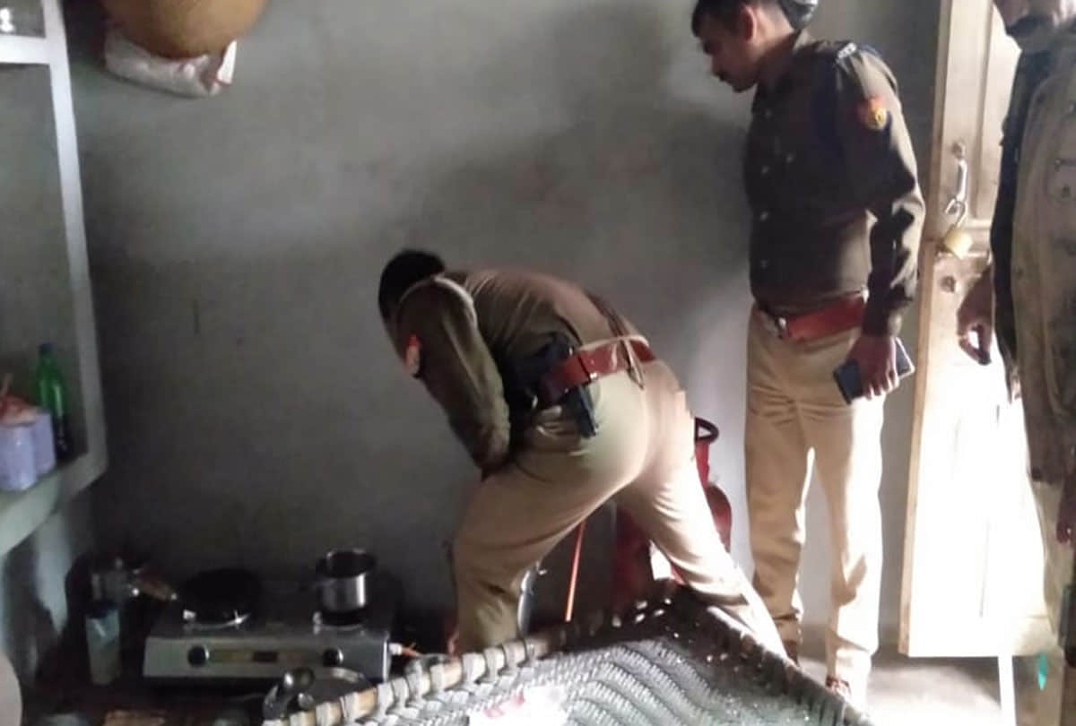 father murdered daughter in fatehpur up