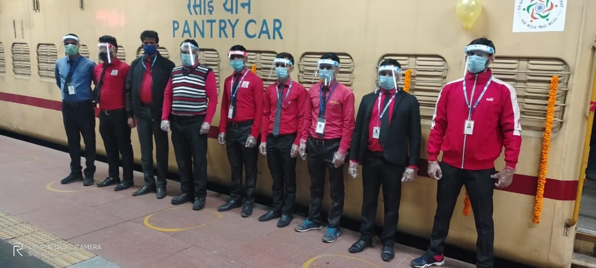 Bharat Darshan train will travel to Statue of Unity and 4 Jyotirlinga departure from Varanasi