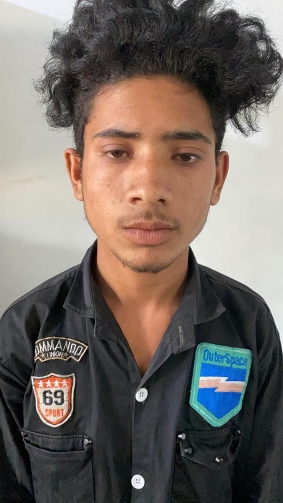 MP's two arms smugglers arrested