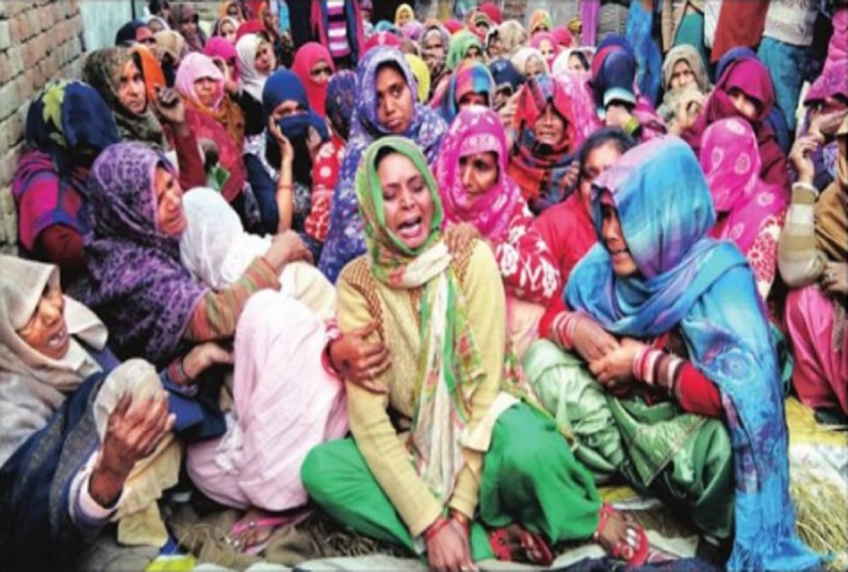 bulandshahr Poisonous Liquor Case blood dripped from Bhagwat mouth Even after death