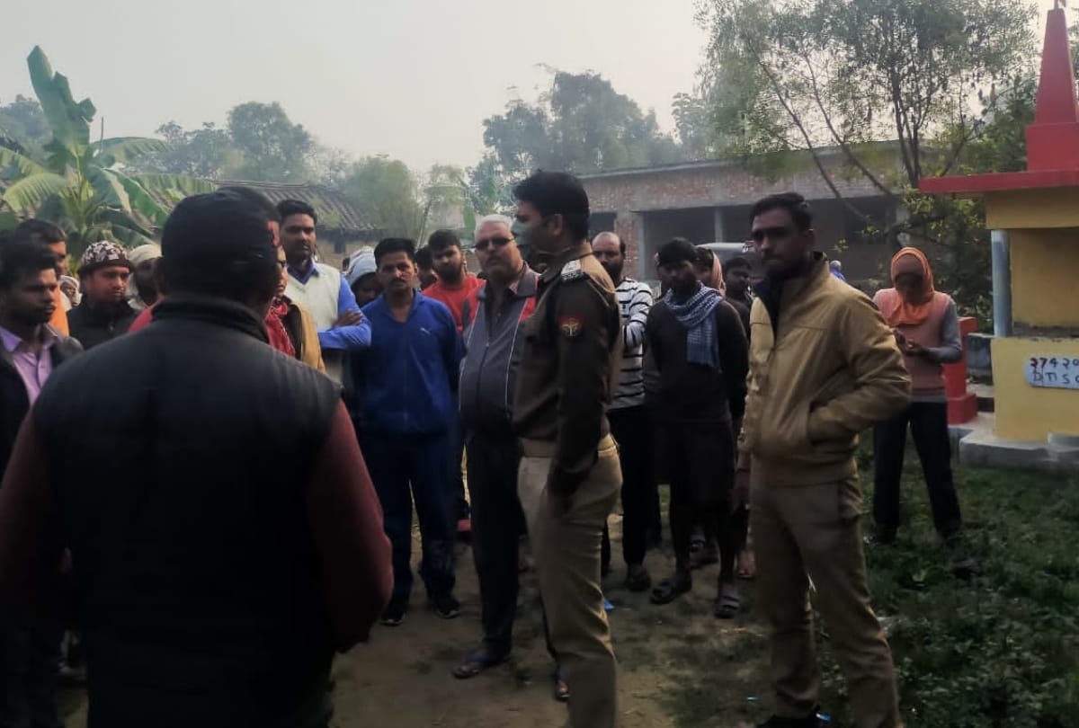 man killed brother due to fight on land dispute in gorakhpur