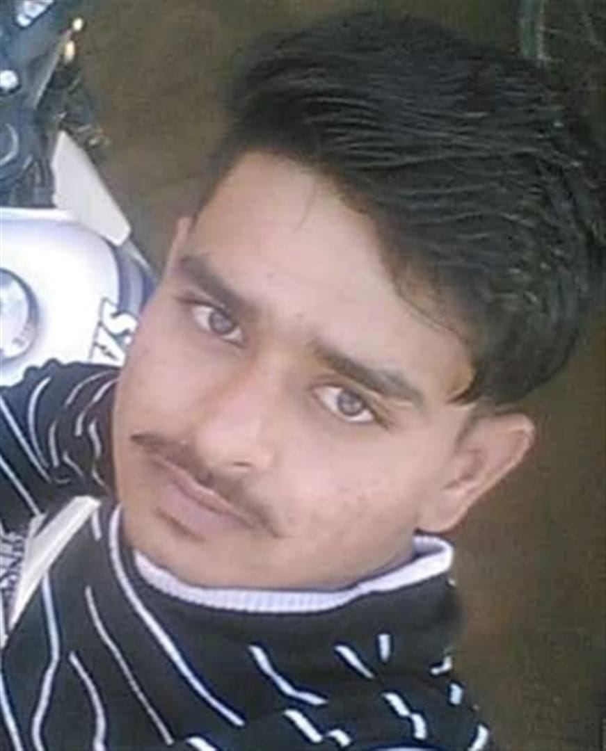Hathras: Teenager's body found hanging from tree in primary school