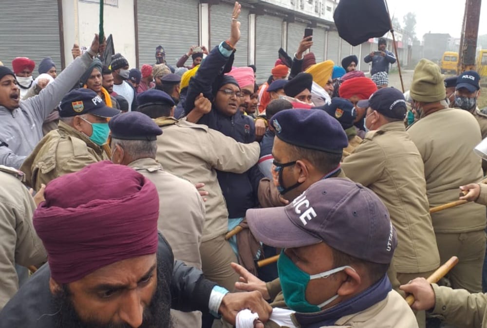 kisan andolan latest news: Farmers Protest Against Education Minister Arvind Pandey in Rudrapur, Fight With Police Photos