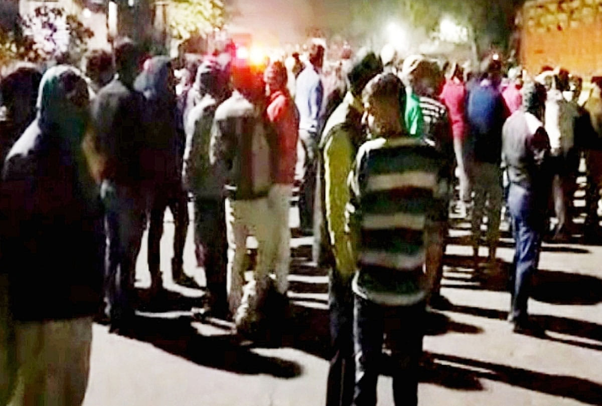 two people died, road accident in kannauj