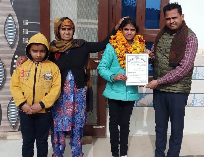 Pinky becomes the youngest professional tractor driver in the country