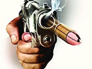 She shot herself in the fight with her husband, police took statement of woman in Moradabad hospital