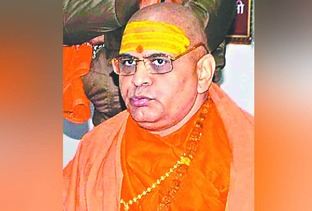 Haridwar: Niranjani Akhara expelled Swami Pragyananand from post of Acharya Mahamandaleshwar