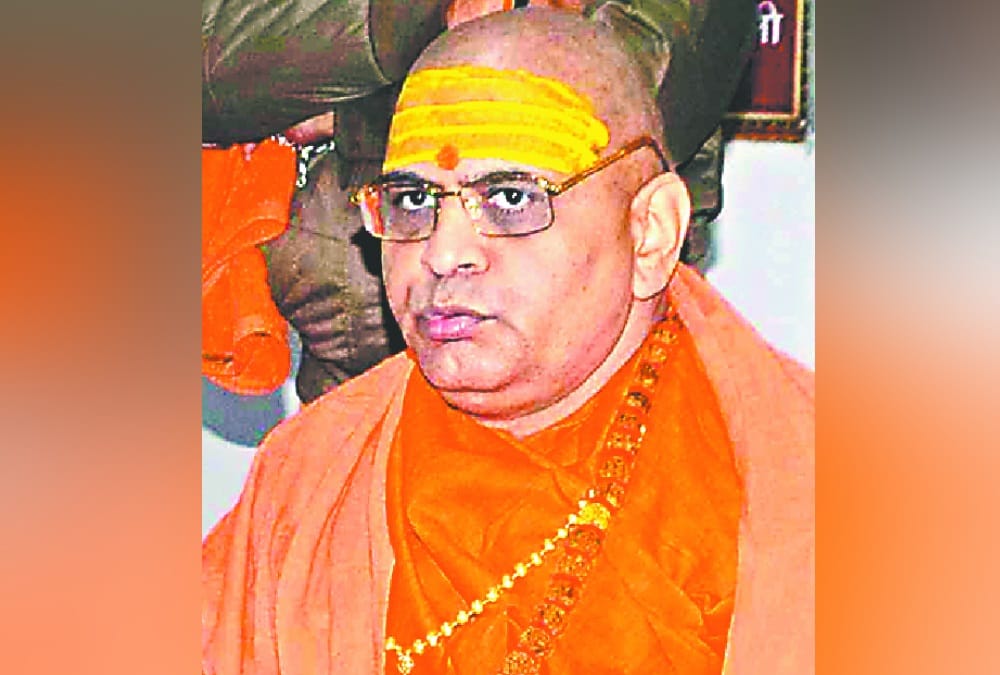 Haridwar: Niranjani Akhara expelled Swami Pragyananand from post of Acharya Mahamandaleshwar