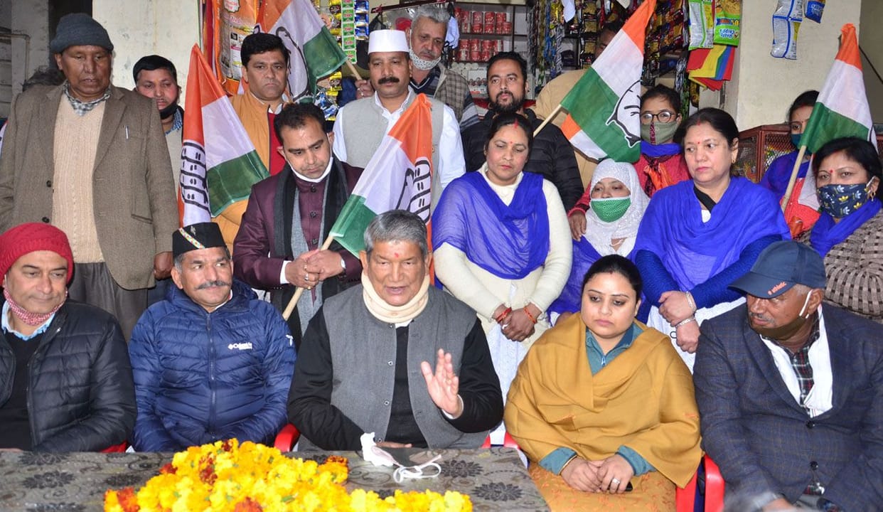 No factionalism in Congress for Chief Minister post: Harish Rawat