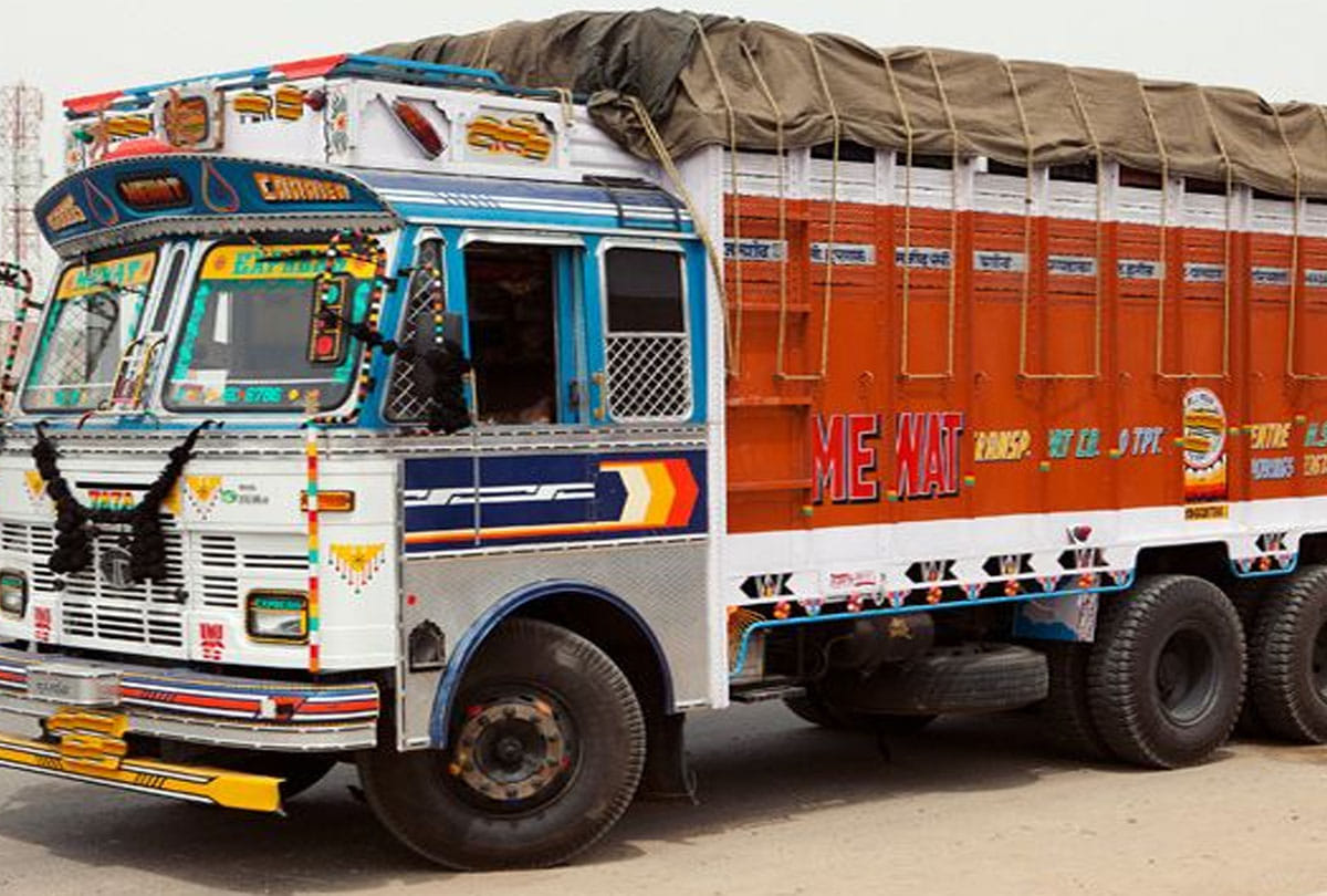 Truck stolen from Majhilgaon police station