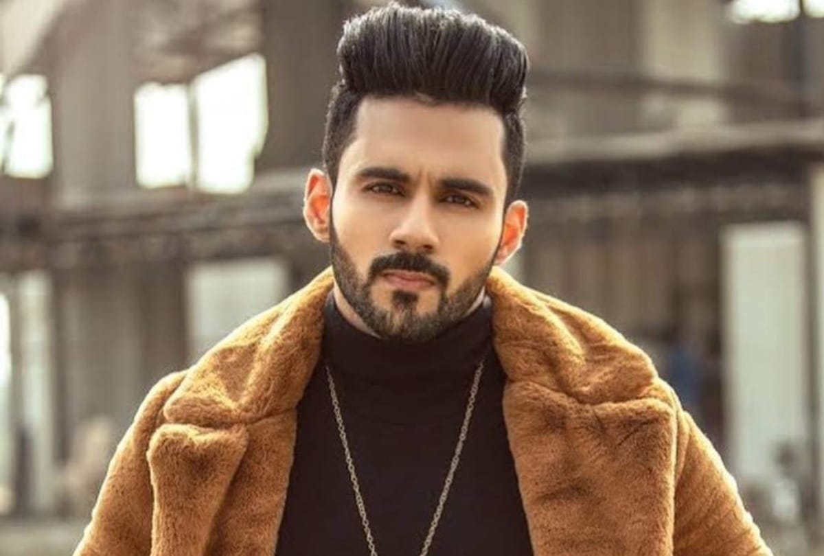 Abhishek Bajaj plays villain role in Ayushmann Khurrana film Chandigarh Kare Aashiqui