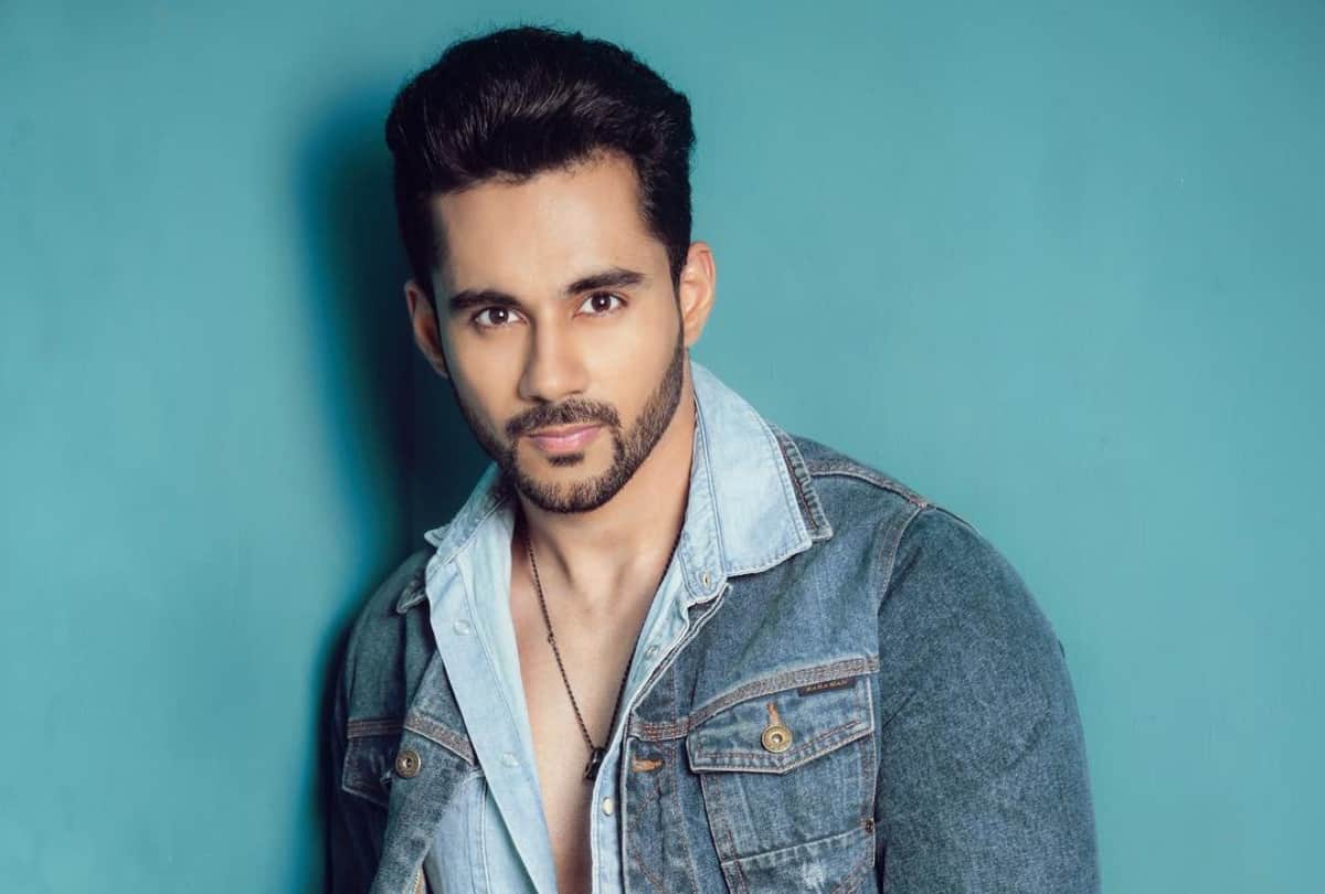 Abhishek Bajaj plays villain role in Ayushmann Khurrana film Chandigarh Kare Aashiqui