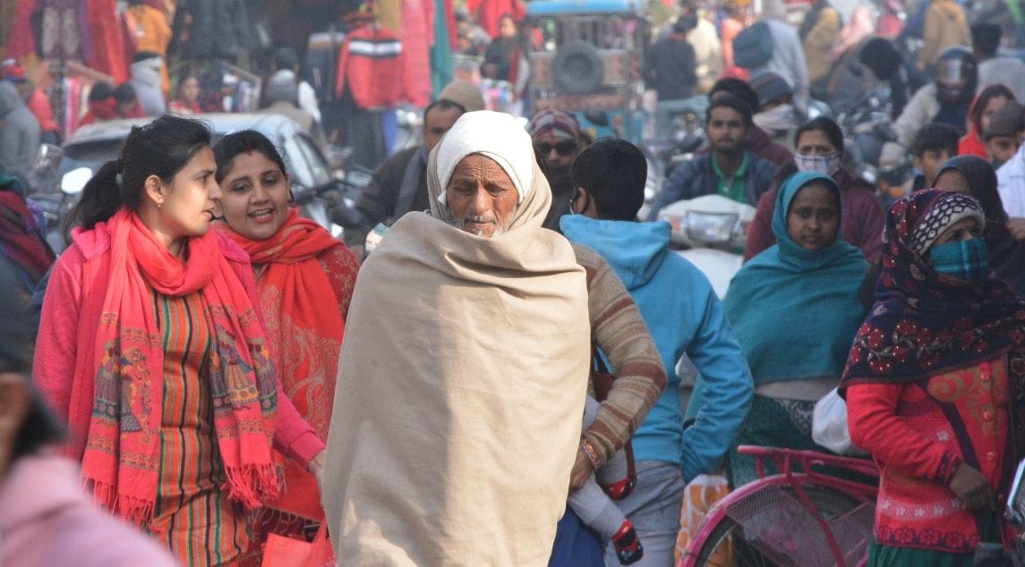 Life affected due to cold wave, life affected due to cold wave