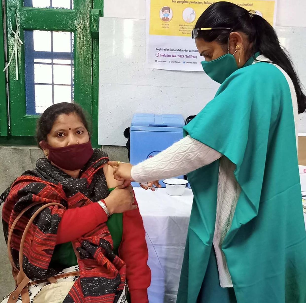 Infected will be under surveillance for half an hour after the corona vaccination
