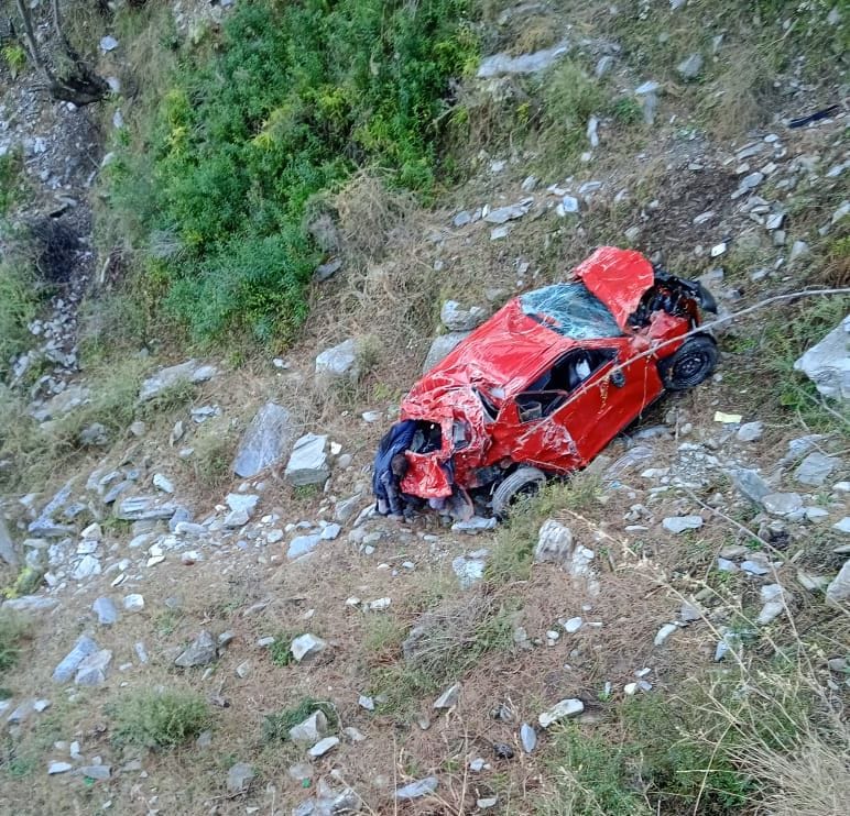 chamba accident two died onr injured