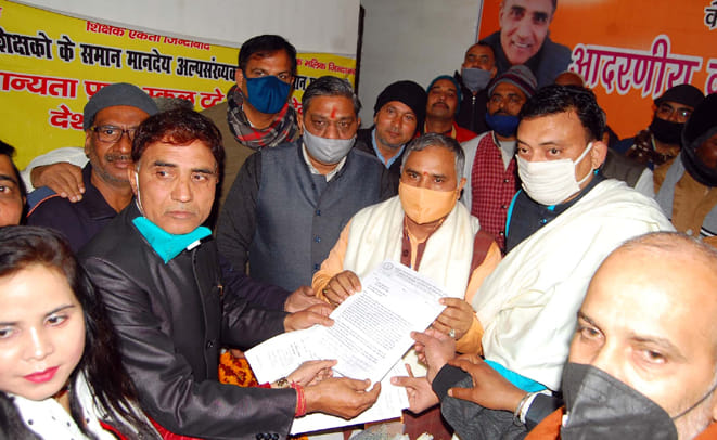 Swami Vivekananda is the ideal of youth: Karmaveer