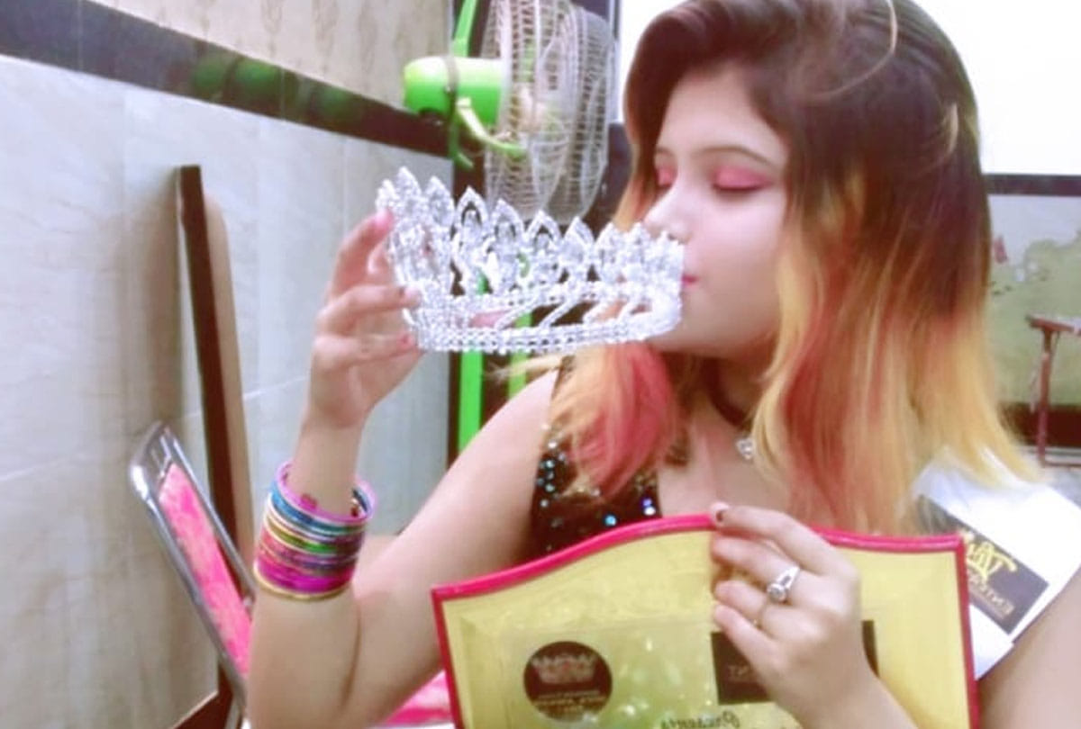 Pratishtha Thakur get Miss World Wide Diva Award