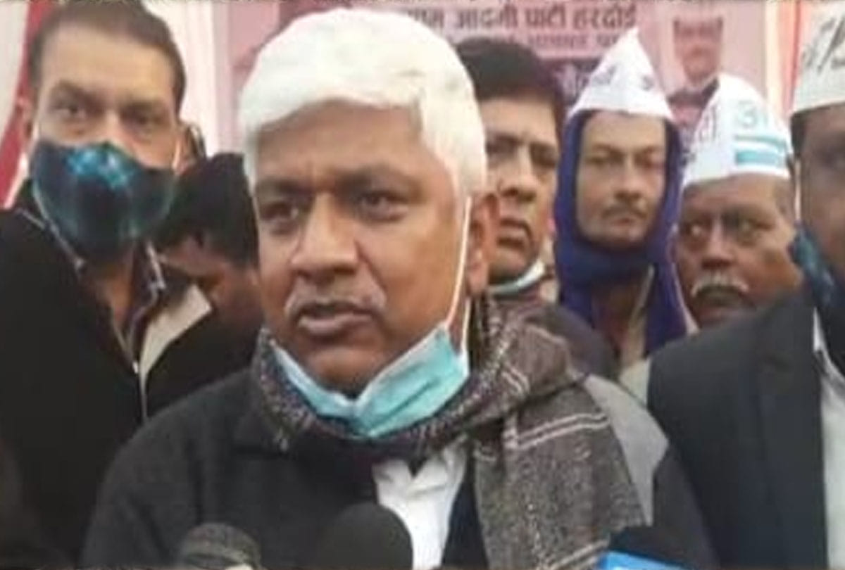 Rajendra Pal Gautam said that UP's government schools are labor-generating factories