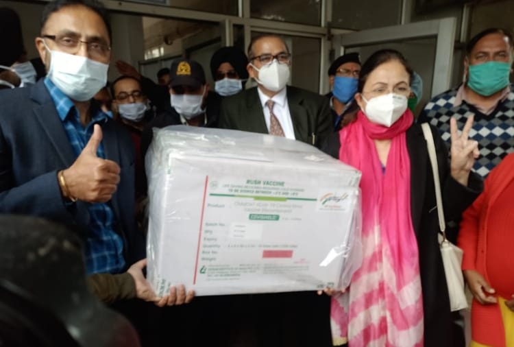 corona vaccine reached chandigarh