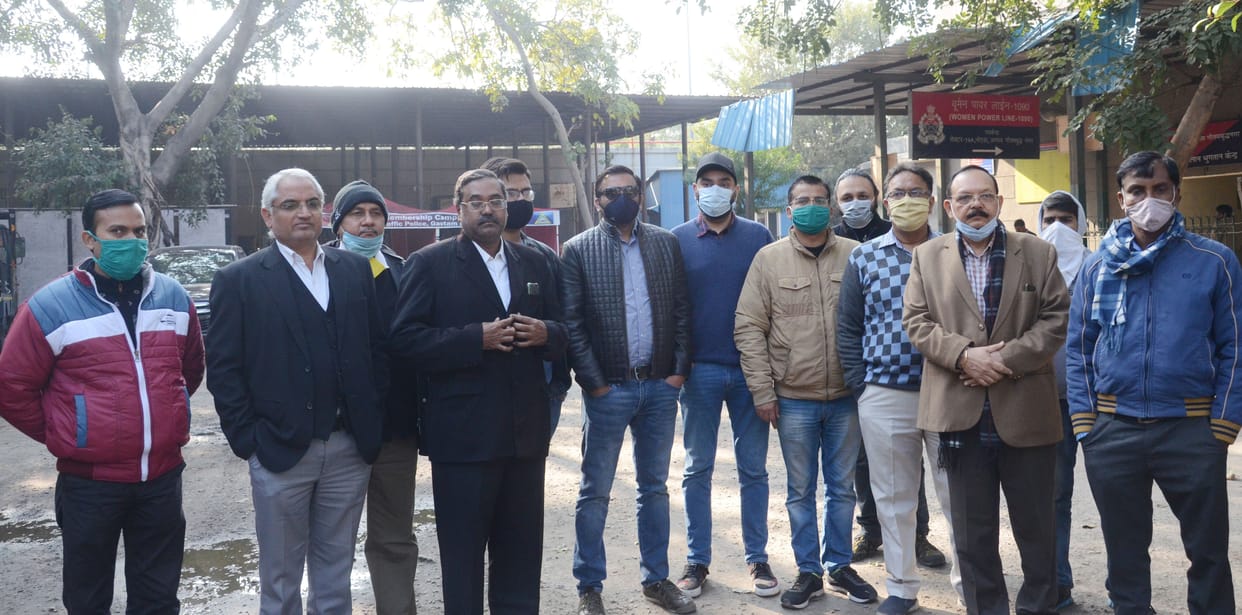 the accused of ringing bell again dupes 1000 people across india, caught