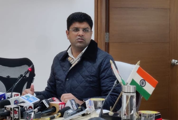Haryana News: Dushyant Chautala held a meeting with party MLAs