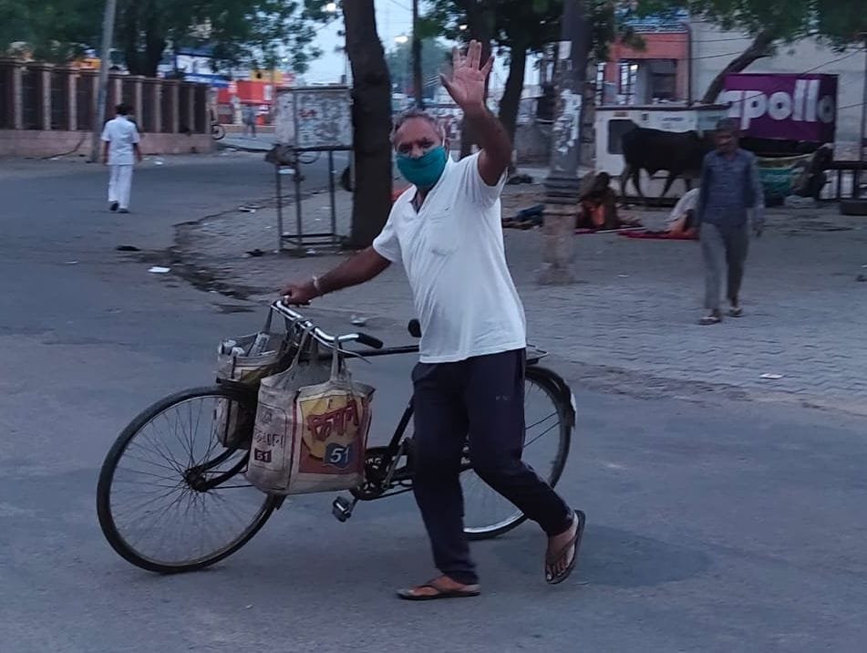 news paper distributer distribute news papre after death his wife