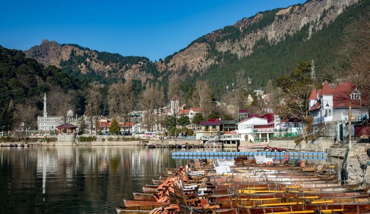 Summer feeling in winter in nainital