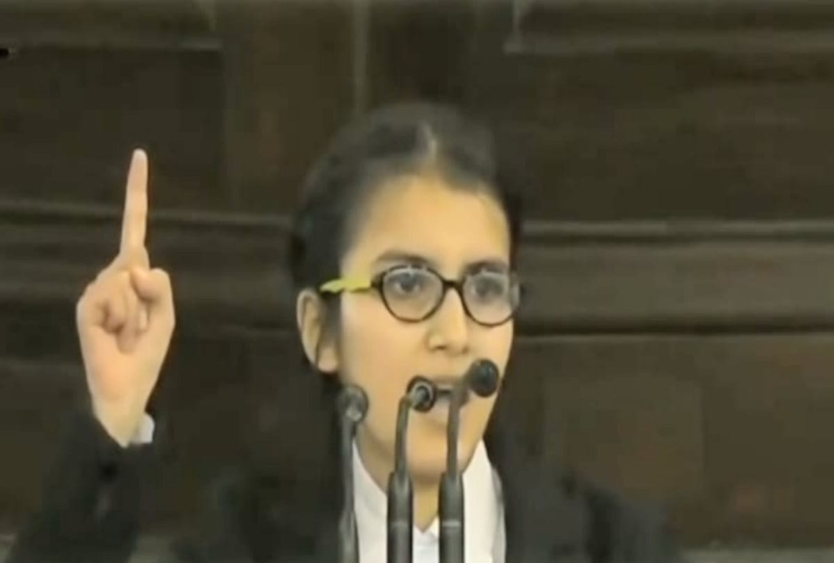 Himachal's daughter Mrinal Joshi gave speech at National Youth Parliament Festival, PM Modi praised