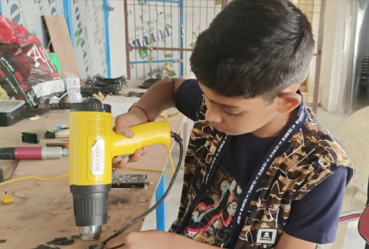 National youth day 2021 special 14 year old Little boy create company and gave job to youth in lockdown