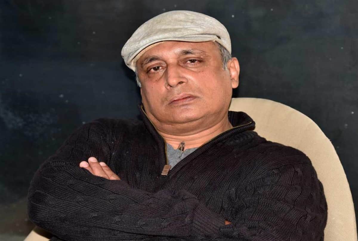 Happy Birthday Piyush Mishra: Here are some lesser known facts about piyush mishra childhood, marriage and career