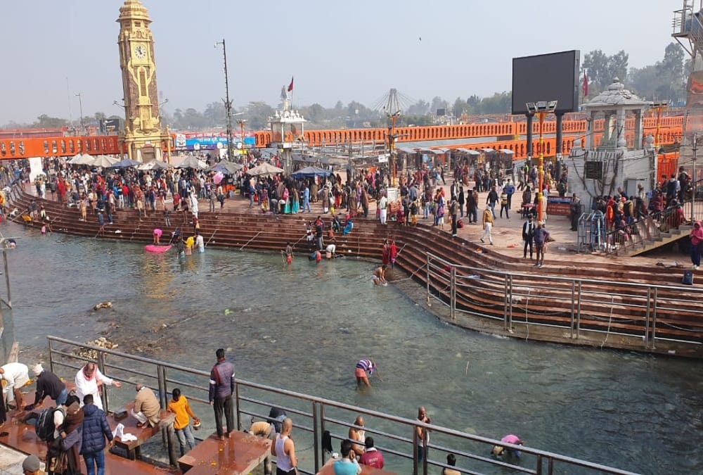 Makar Sankranti 2021 Latest news: Ganga Water Level Decreases before Snan on Haki pauri Photos