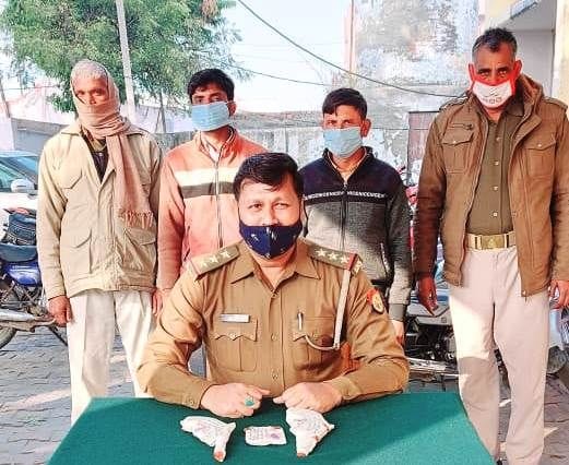 Two youths arrested with cartridge cartridge, report filed
