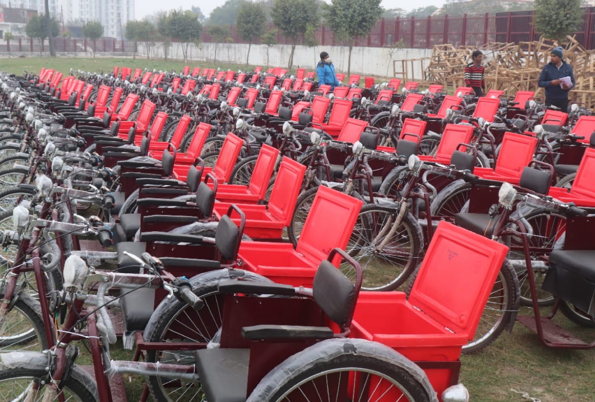 CM will present motorized tri-cycle gift to 100 Divyang in gorakhpur mahotsav