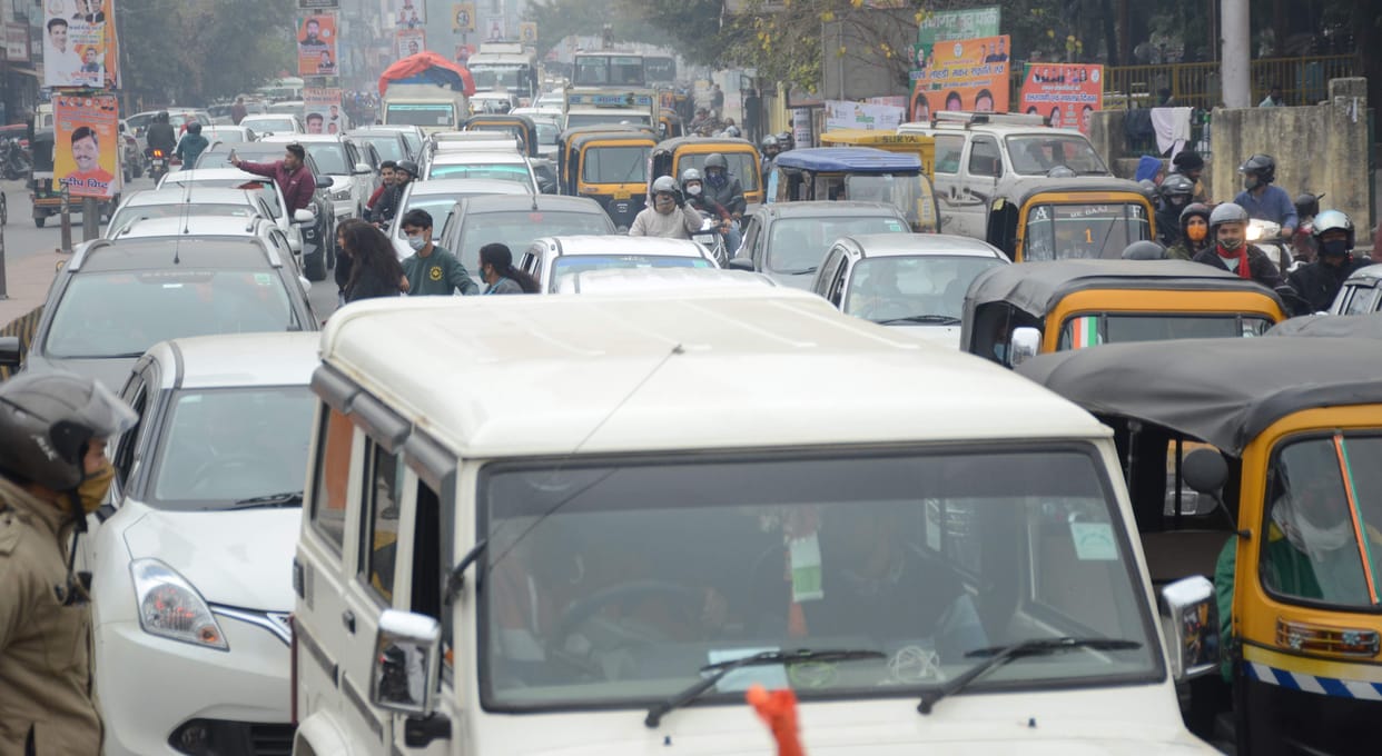 Jam got rid of sweat in Haldwani