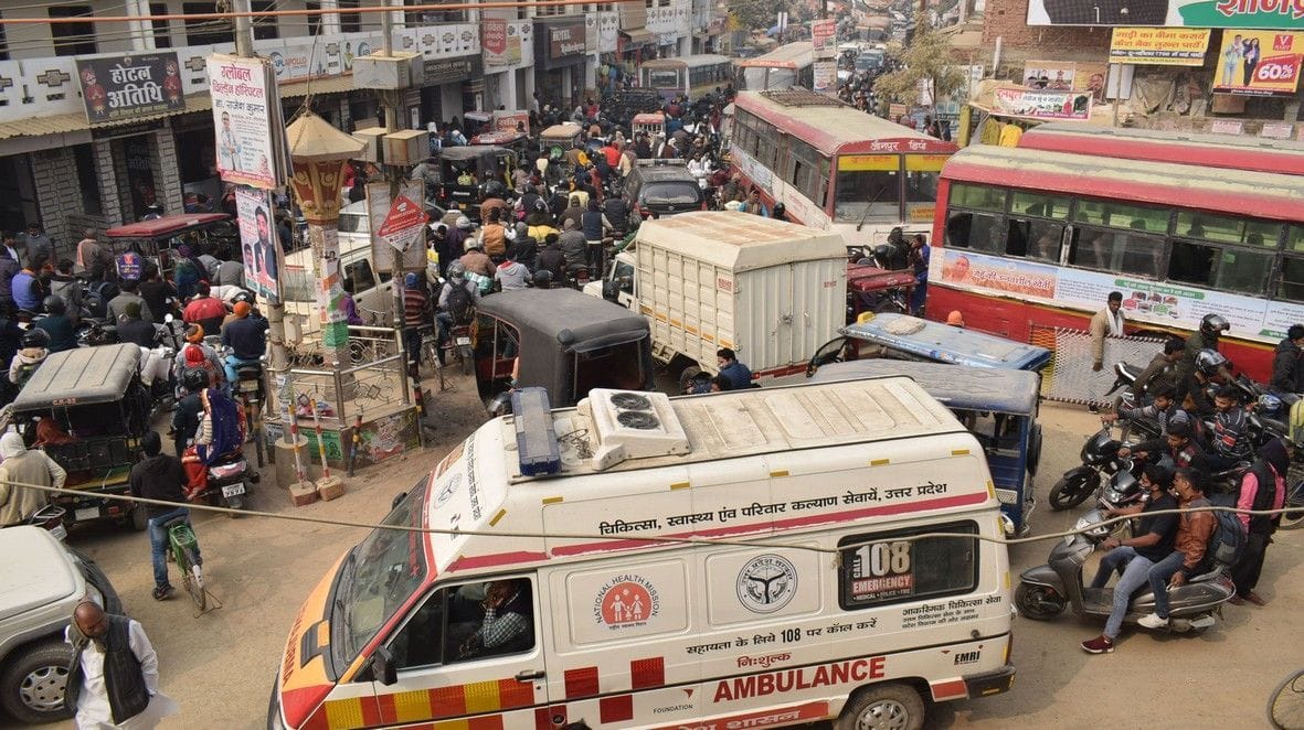 City stopped due to jam, people kept battling for hours