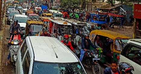 Jamki blocked all day from Chowki crossing to Gandhi Udyan road