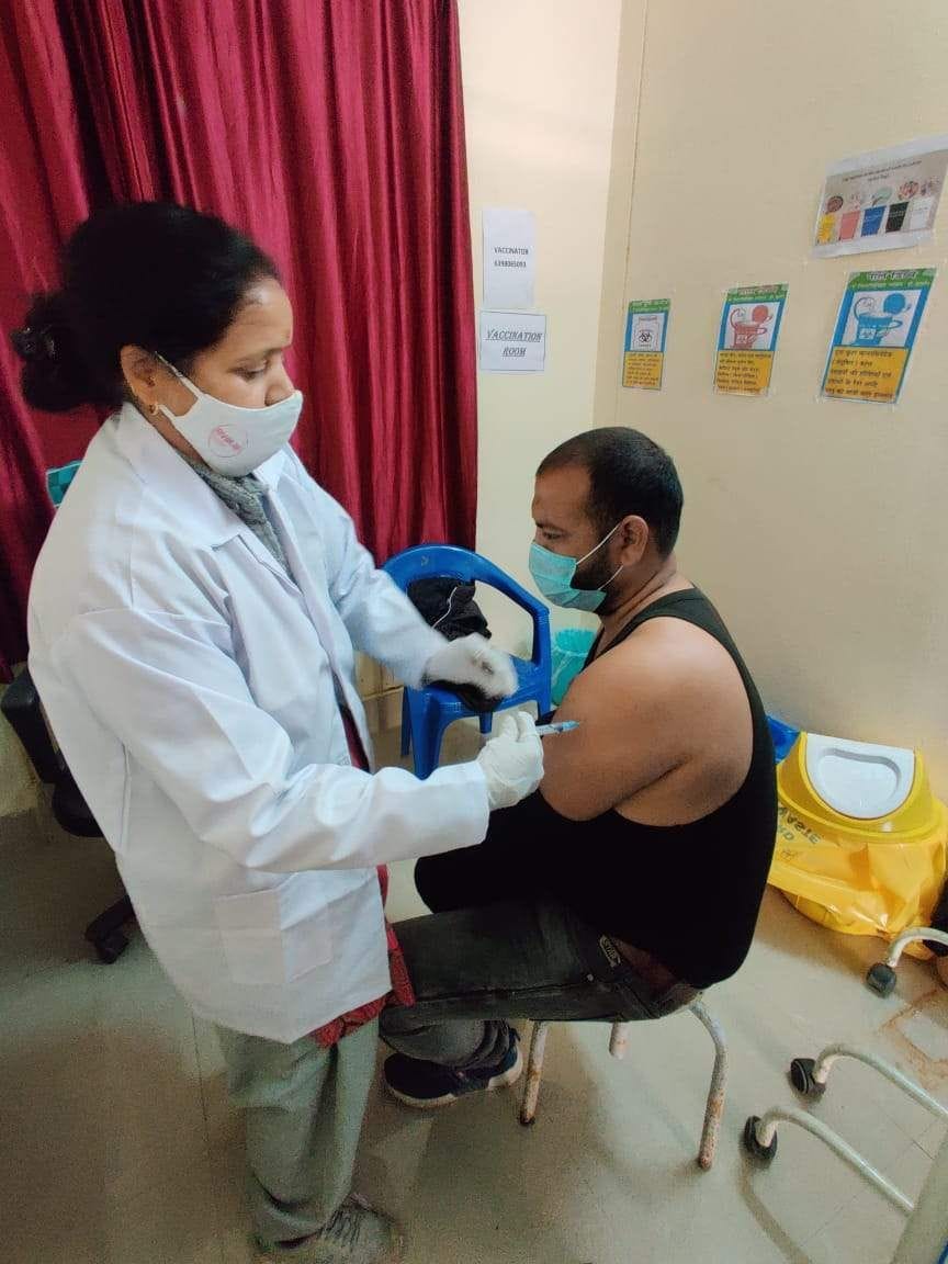 5832 people to be vaccinated in first phase in AIIMS