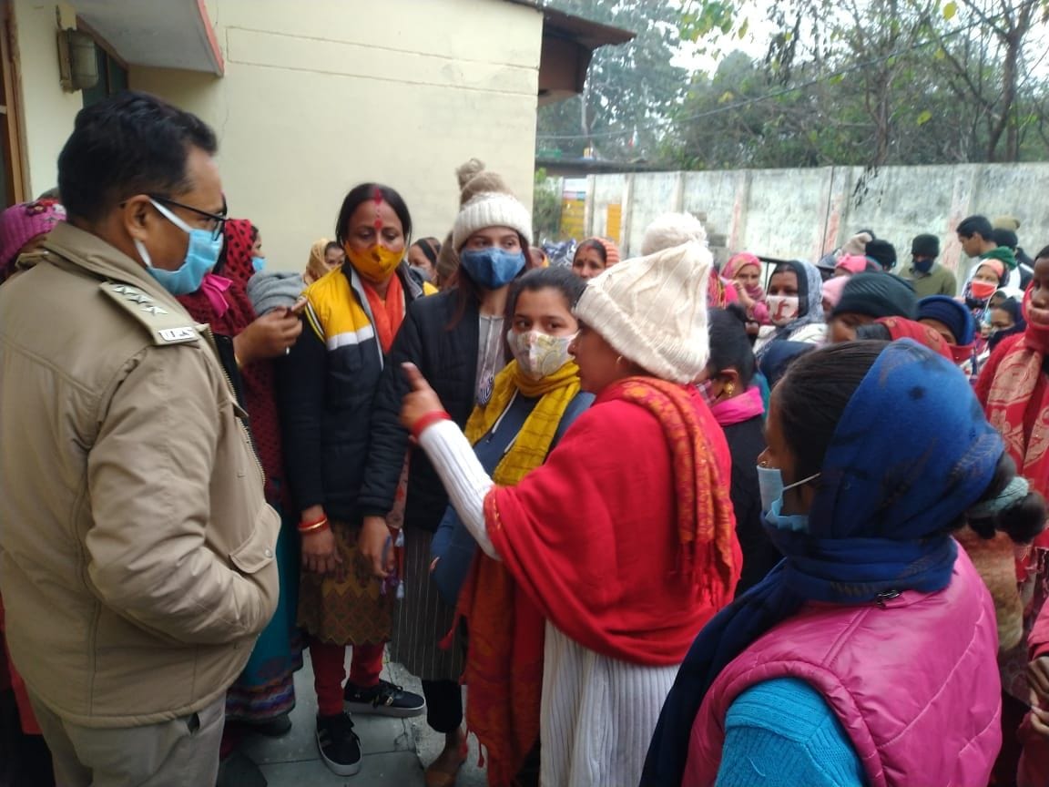 Kotwali siege against illegal liquor in Bindukhata