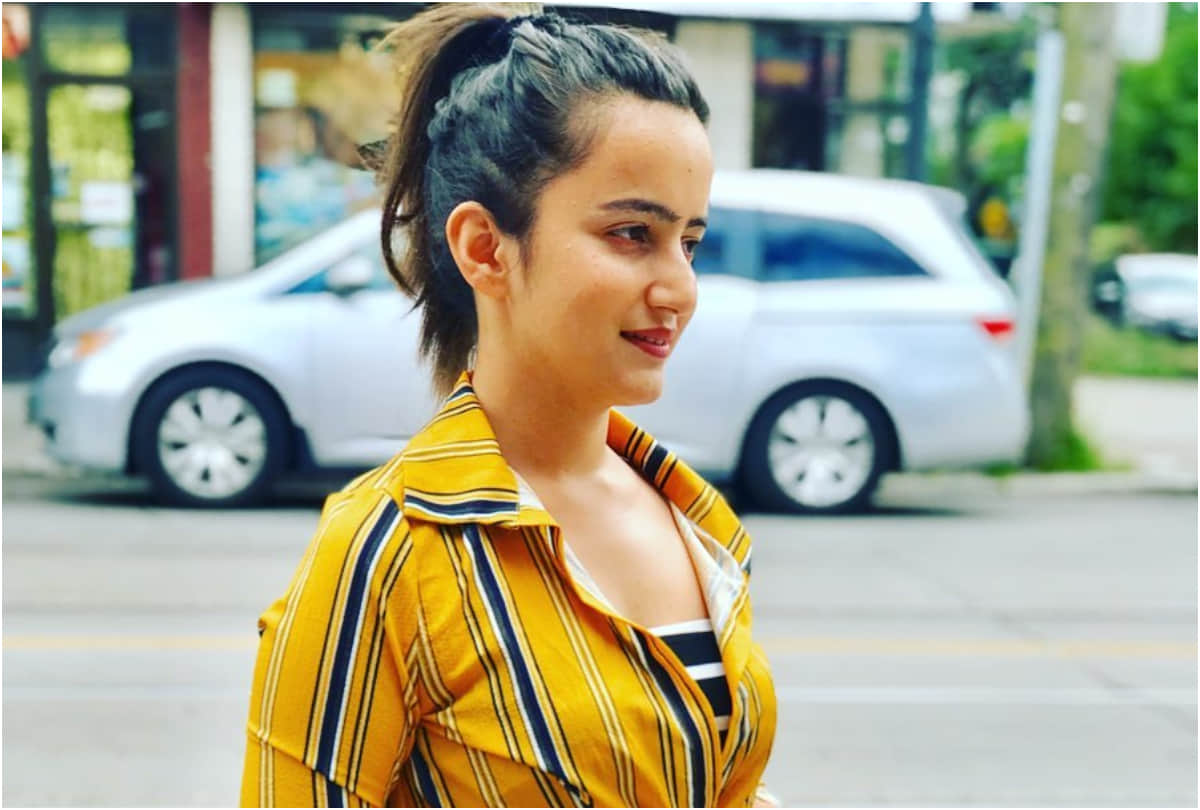 bigg boss 14 contestant rubina dilaik beautiful sister jyotika dilaik see photos